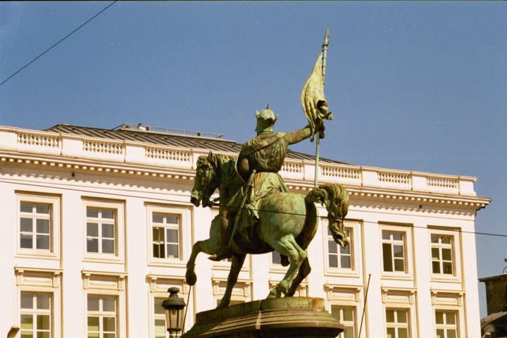 27.jpg