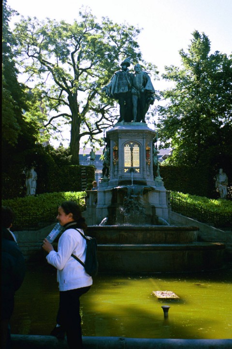Img00025.jpg