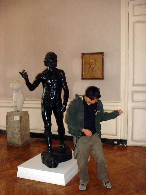 048b.jpg