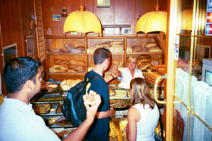 Img00001a.jpg