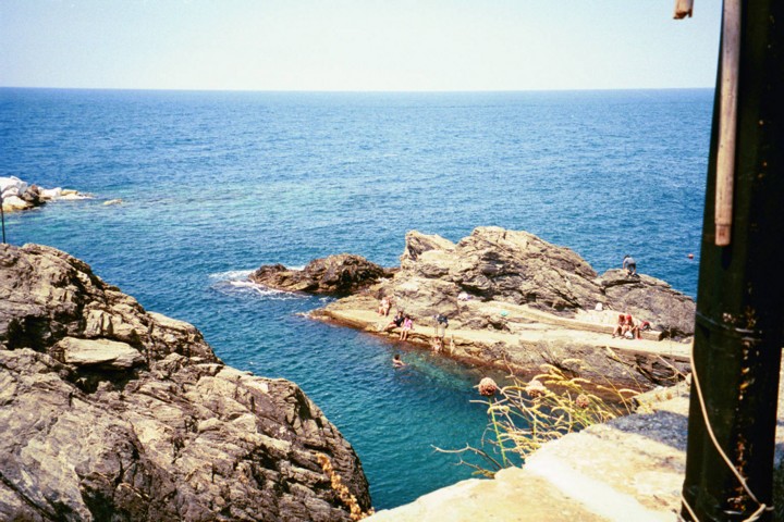 Img00001e.jpg