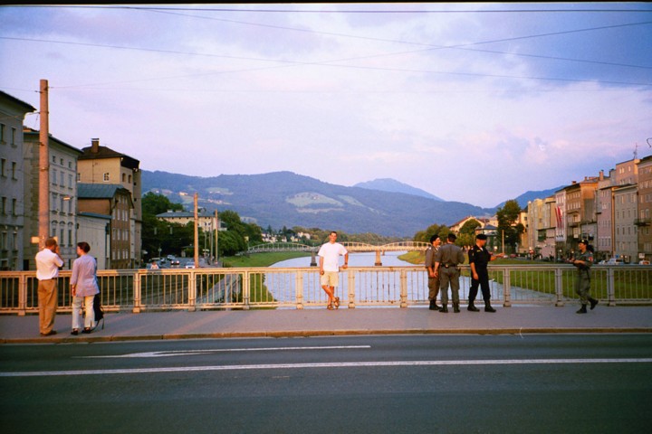 03.jpg