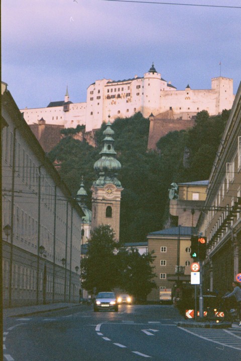 Img00001g.jpg