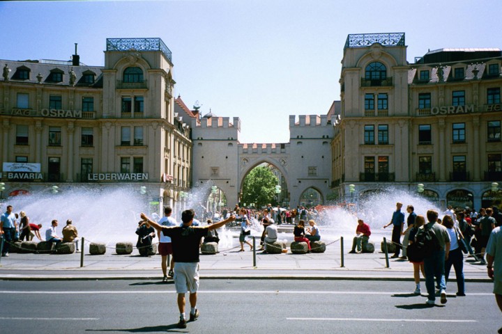 01.jpg