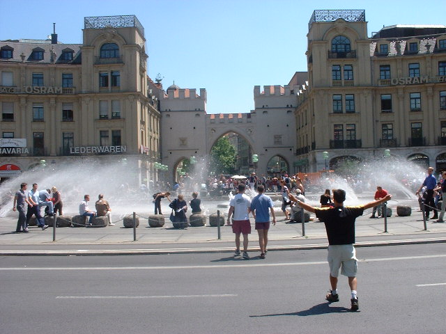 02.jpg