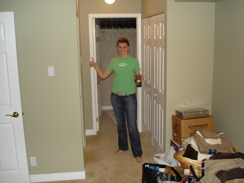 13-masterbedroom2.jpg