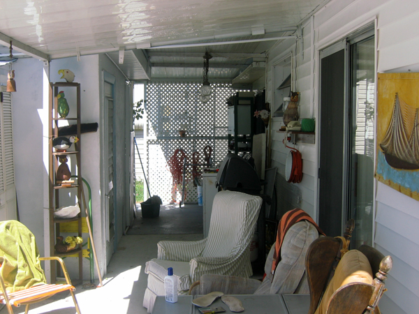27 Back-Porch-Washroom.jpg