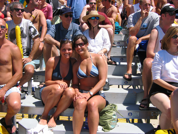 52 avp-julie-lori1.jpg