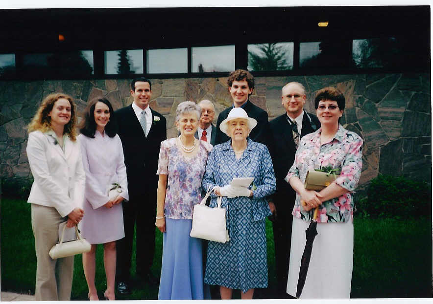 075bDM-Laurie'sWedding4.jpg